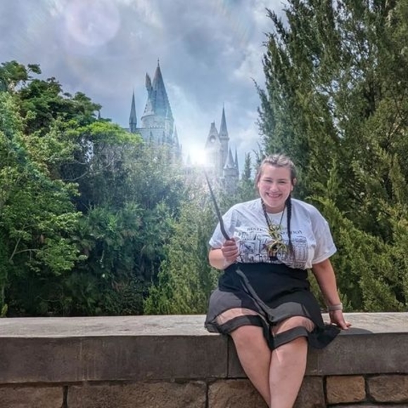 Profile Picture of Leah Stanley (@little_spaz16) on Poshmark