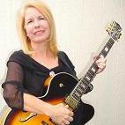 Profile Picture of Dee Fleming (@azjazzsinger) on Twitter