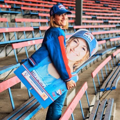 Profile Picture of Emily Ulman (@millylala) on Twitter