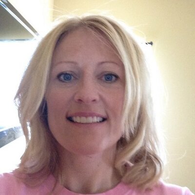 Profile Picture of Carrie Crowe (@Sccrowe71) on Twitter