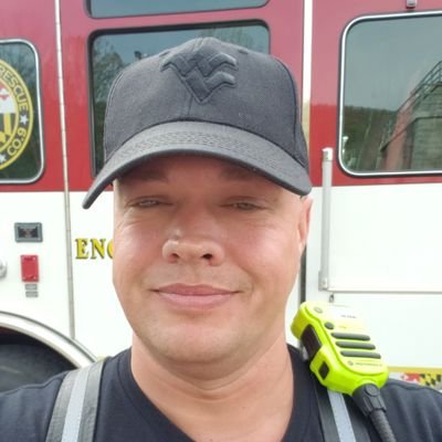 Profile Picture of Chris Detrick (@ChrisDetrick25) on Twitter