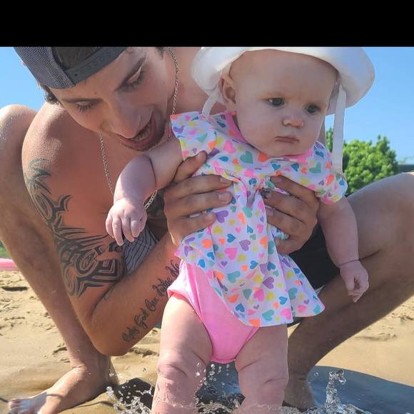 Profile Picture of Adam Pahl (@adampahl) on Poshmark