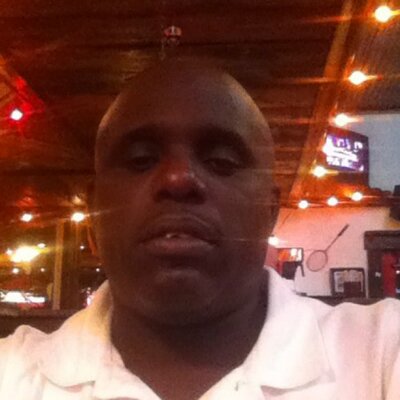 Profile Picture of Anthony Hilliard (@AnthonyTwobboyz) on Twitter