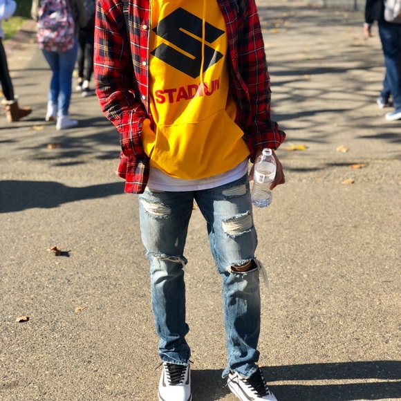 Profile Picture of Joshua mc gray Corpuz (@icygray) on Poshmark