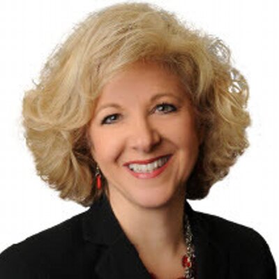 Profile Picture of Michelle Cardwell (@SellingTXRE) on Twitter