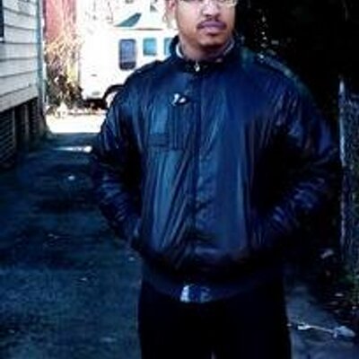 Profile Picture of Bernard Moore (@luckey_117) on Twitter