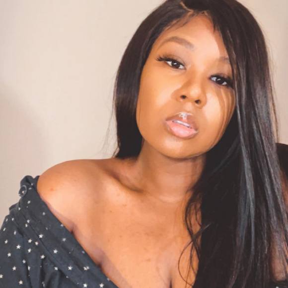 Profile Picture of Cherrelle Wright (@tugga1993) on Poshmark