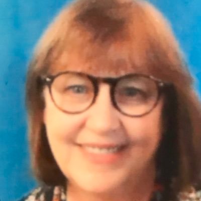 Profile Picture of Sarah Nadeau (@mainergonewest) on Twitter