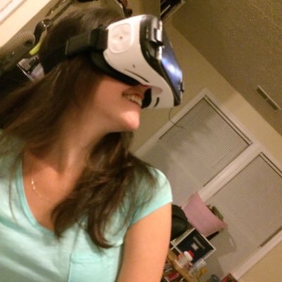 Profile Picture of Danielle Lucey (@danielle_lucey) on Twitter