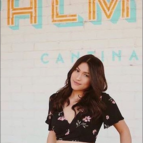 Profile Picture of Carina Hidalgo (@carinahidalgo) on Poshmark