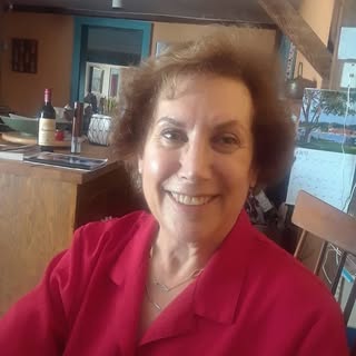 Profile Picture of Gail Charpentier (@charpentiergail) on Instagram