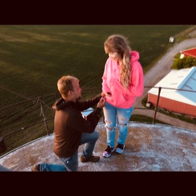 Profile Picture of Farmgirlstrong (@KarenArchibald) on Twitter