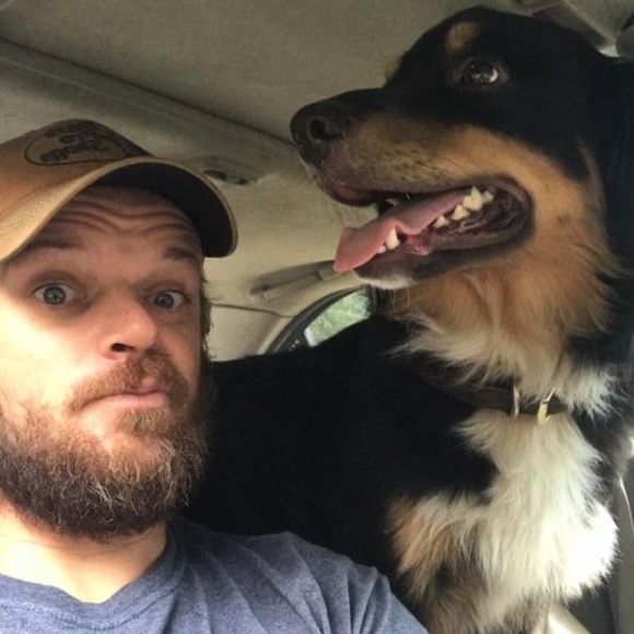 Profile Picture of Brian Barlow (@barlowbrian646) on Poshmark