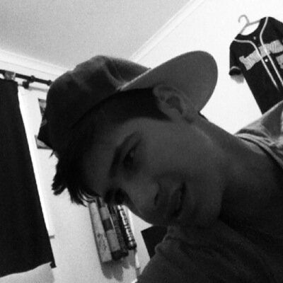 Profile Picture of Adam (@AdamErdmann44) on Twitter