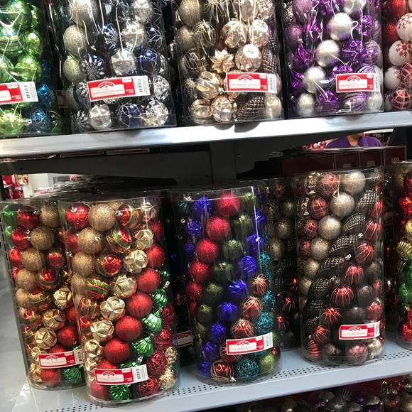 Robert Chappa - Poshmark Profile Picture of Robert Chappa (@bobsirs) on Poshmark