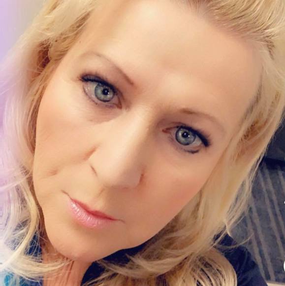 Profile Picture of Julia Farkas huhn (@jhuhn88) on Poshmark