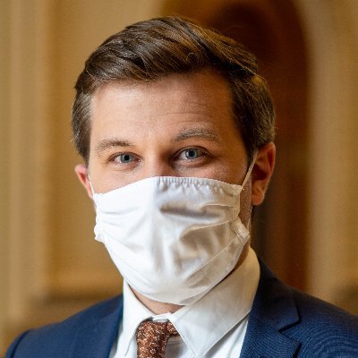 Profile Picture of Gabriel Nadeau-Dubois (@MrNadeauFortin) on Twitter