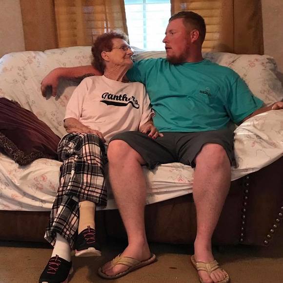 Profile Picture of Thadeus Williams (@thadeus334) on Poshmark