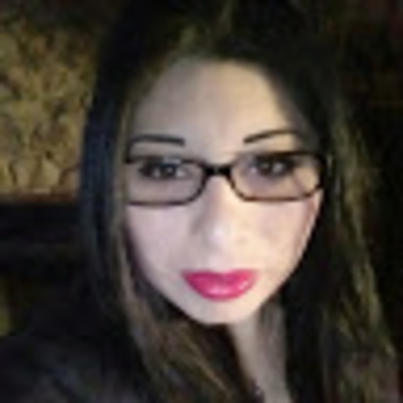 Profile Picture of Sylvia c. Salinas (@sylvia78214) on Poshmark