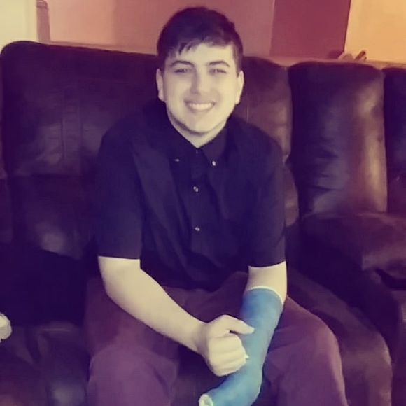 Profile Picture of Michael Galarza sr. (@imlegend) on Poshmark