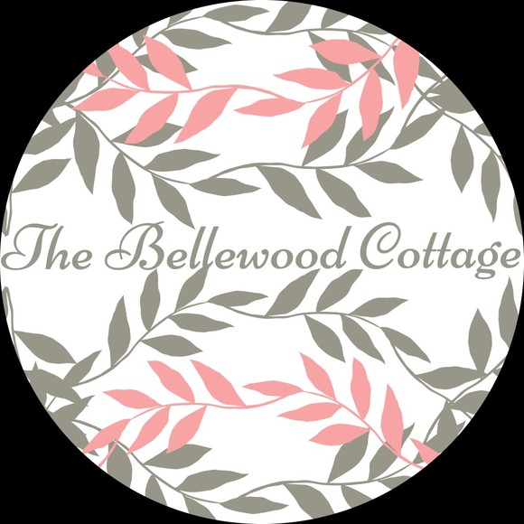 Profile Picture of The bellewood cottage Cottage (@harperfynn) on Poshmark