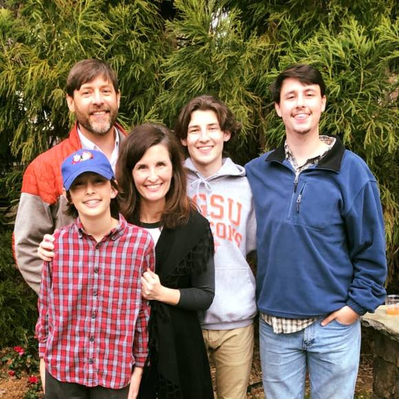 Profile Picture of Bo Webb (@mandbwebb) on Poshmark