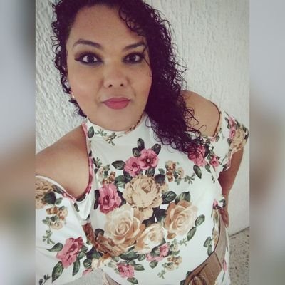 Profile Picture of Evelyn Esparza (@EvEsparzaHdez) on Twitter