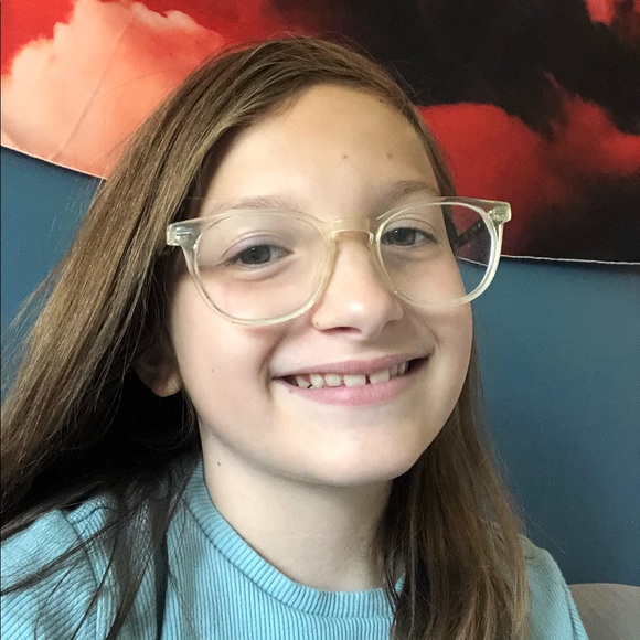 Profile Picture of Makenzie Gilkison (@makenziegilk) on Poshmark