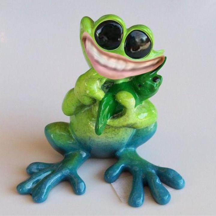 Profile Picture of 🐸Happy frog🐸 (@happy_c00chie_fr0g) on Tiktok