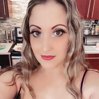 Profile Picture of LeeAnn Sampson (@samplee) on Instagram