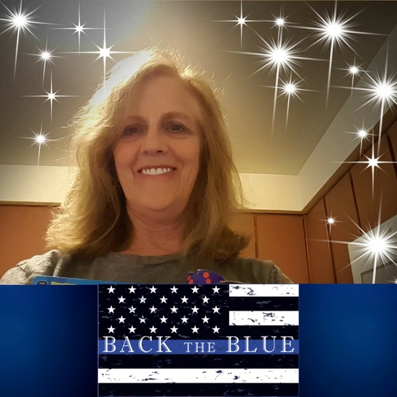 Profile Picture of Debbie Tobin (@dtobin1954) on Poshmark