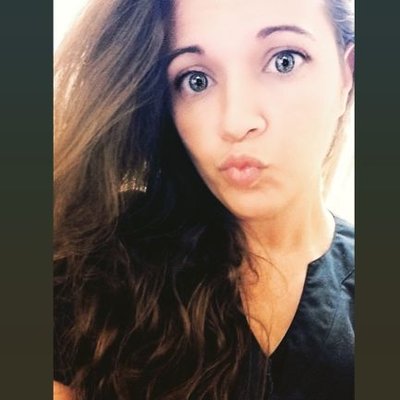 Profile Picture of Amy Hooks (@AIMES7787) on Twitter