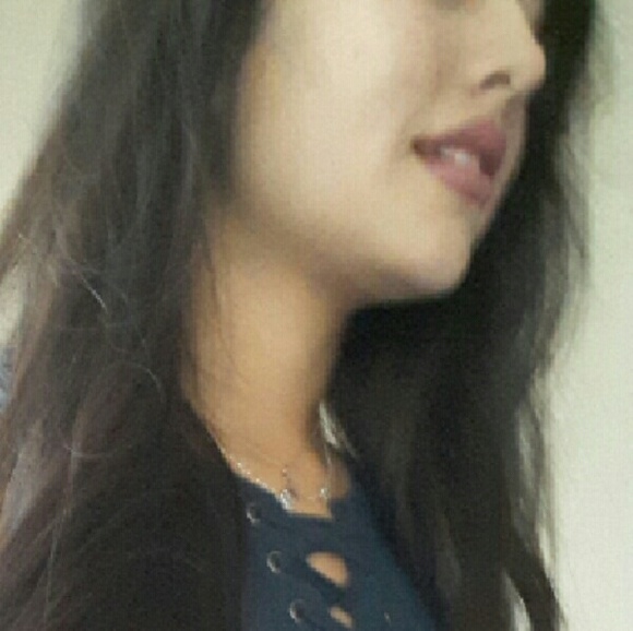 Profile Picture of Amanda Ko (@viceamanda) on Poshmark