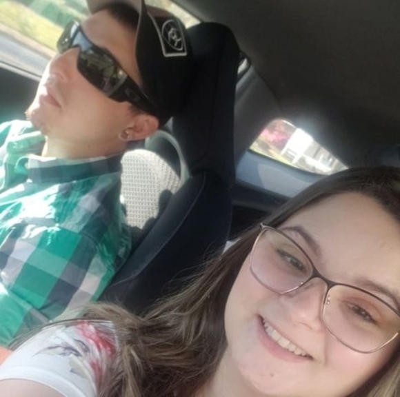 Profile Picture of Kara Heffner (@karah1997) on Poshmark