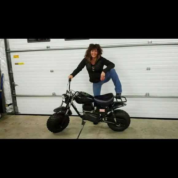 June Biondi - Poshmark Profile Picture of June Biondi (@juniebiondi) on Poshmark