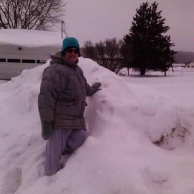 Profile Picture of Nancy Wheatley (@njhwwow) on Twitter