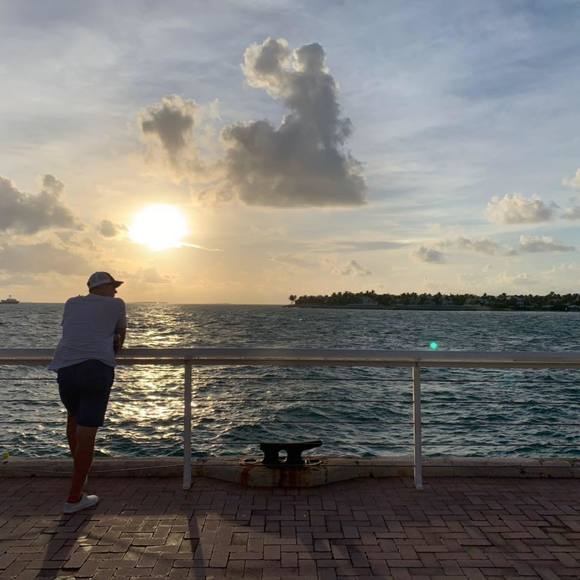 Steve Budde - Poshmark Profile Picture of Steve Budde (@atlsteve96) on Poshmark