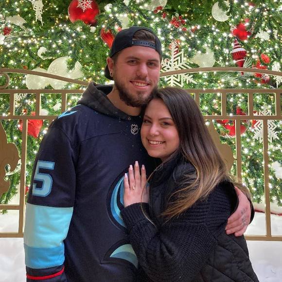 Profile Picture of Cody Humphreys (@cody_humphreys) on Poshmark