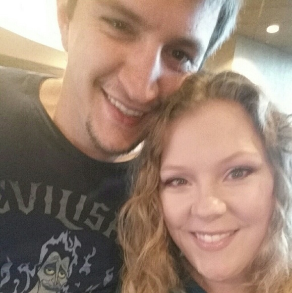 Profile Picture of Shae Allen (@sallen2834) on Poshmark