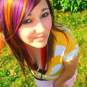 Profile Picture of Ashley Holtz (@ashleyholtzmusic) on Myspace