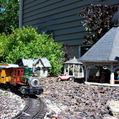 Profile Picture of William R. Harryman (@deckersprings) on Twitter