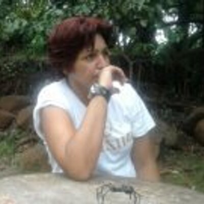 Profile Picture of SIMONE BURGER (@BURGERSimone) on Twitter