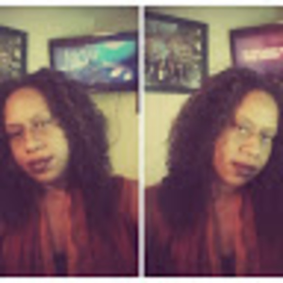 Profile Picture of Runnette Runnett (@runnette95) on Poshmark