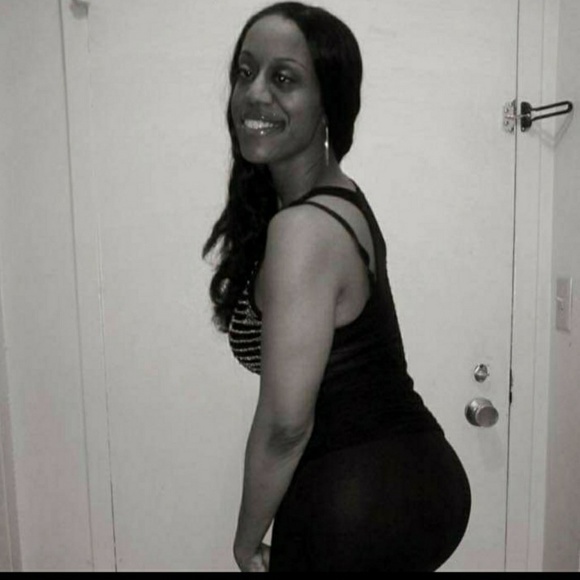 Profile Picture of Basma Champen (@champenb0324) on Poshmark