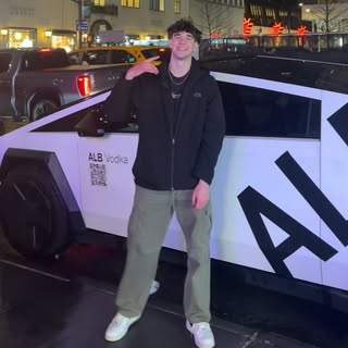 Profile Picture of Matt Majoros (@matthewmajoros) on Instagram