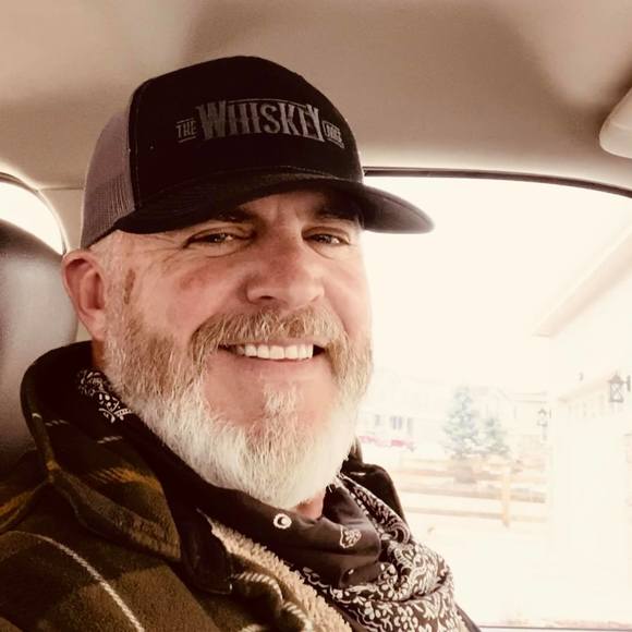 Profile Picture of Brad Mahoney (@mahoneyv8) on Poshmark