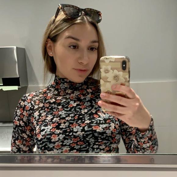 Profile Picture of Alex Panichella (@alex_panichella) on Poshmark