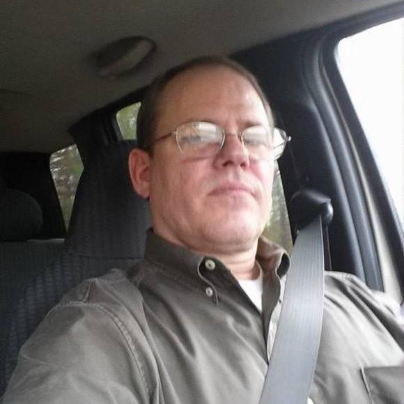 Profile Picture of Greg Ward (@gregward531) on Poshmark