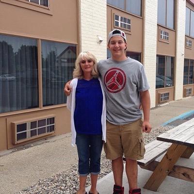 Profile Picture of Jakob Overbeck (@jvkoby) on Twitter