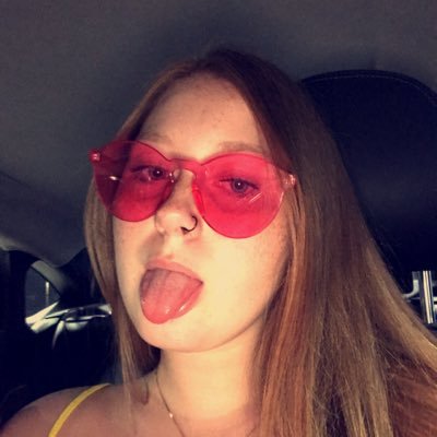Profile Picture of Olivia (@oliviacady5) on Twitter